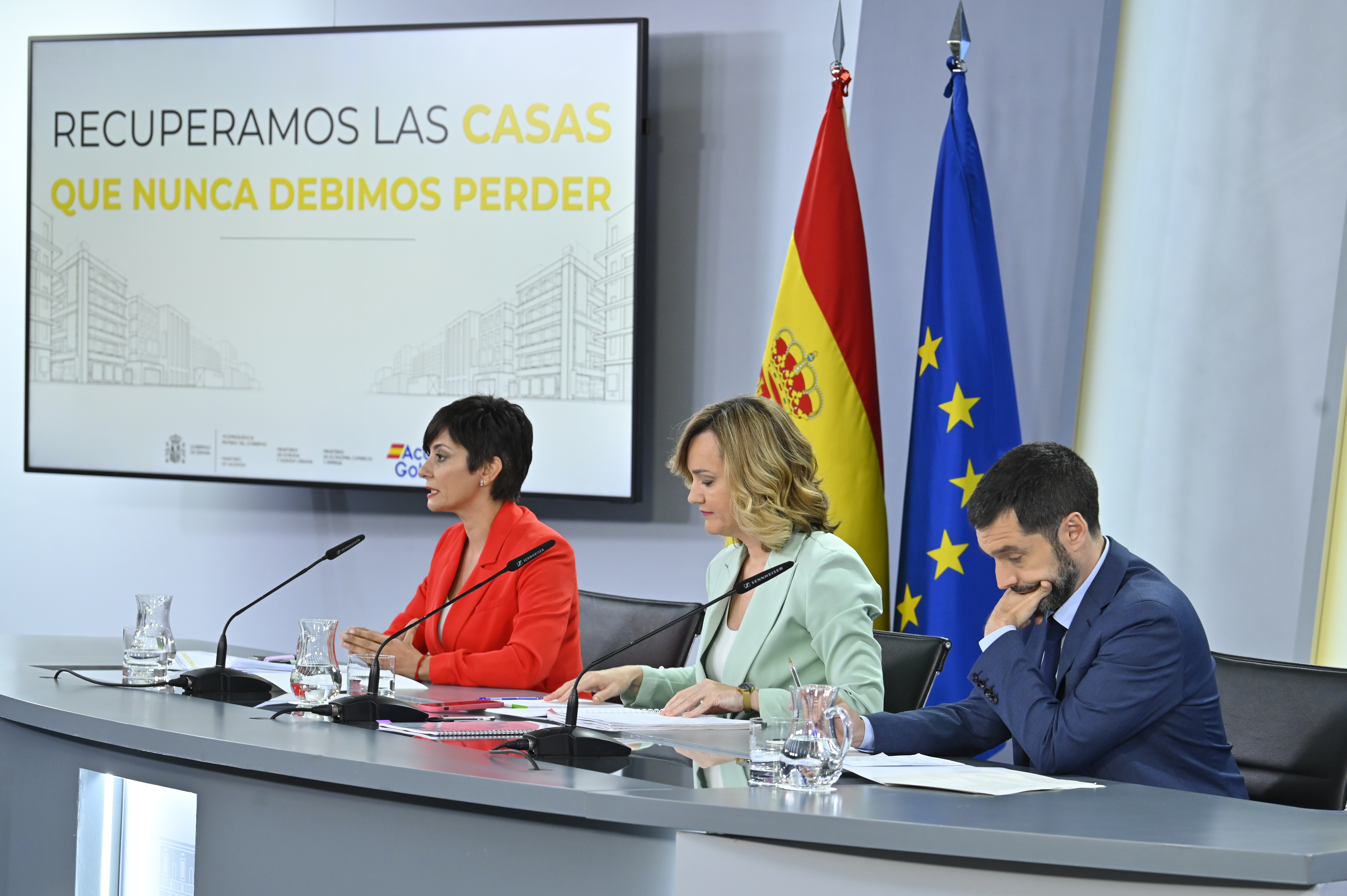 Rueda de prensa viviendas Sareb