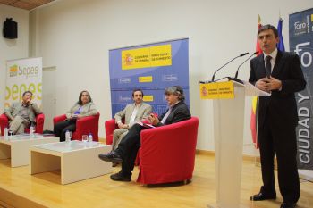 020611_tercer_foro_debates_032_web.jpg