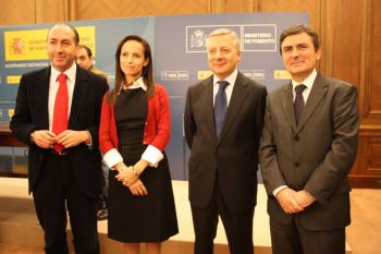 240311alcalde_elx_corredor_blanco_y_saura_web.jpg