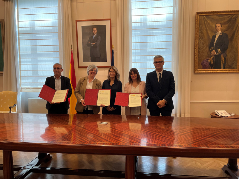 firma4.jpg
